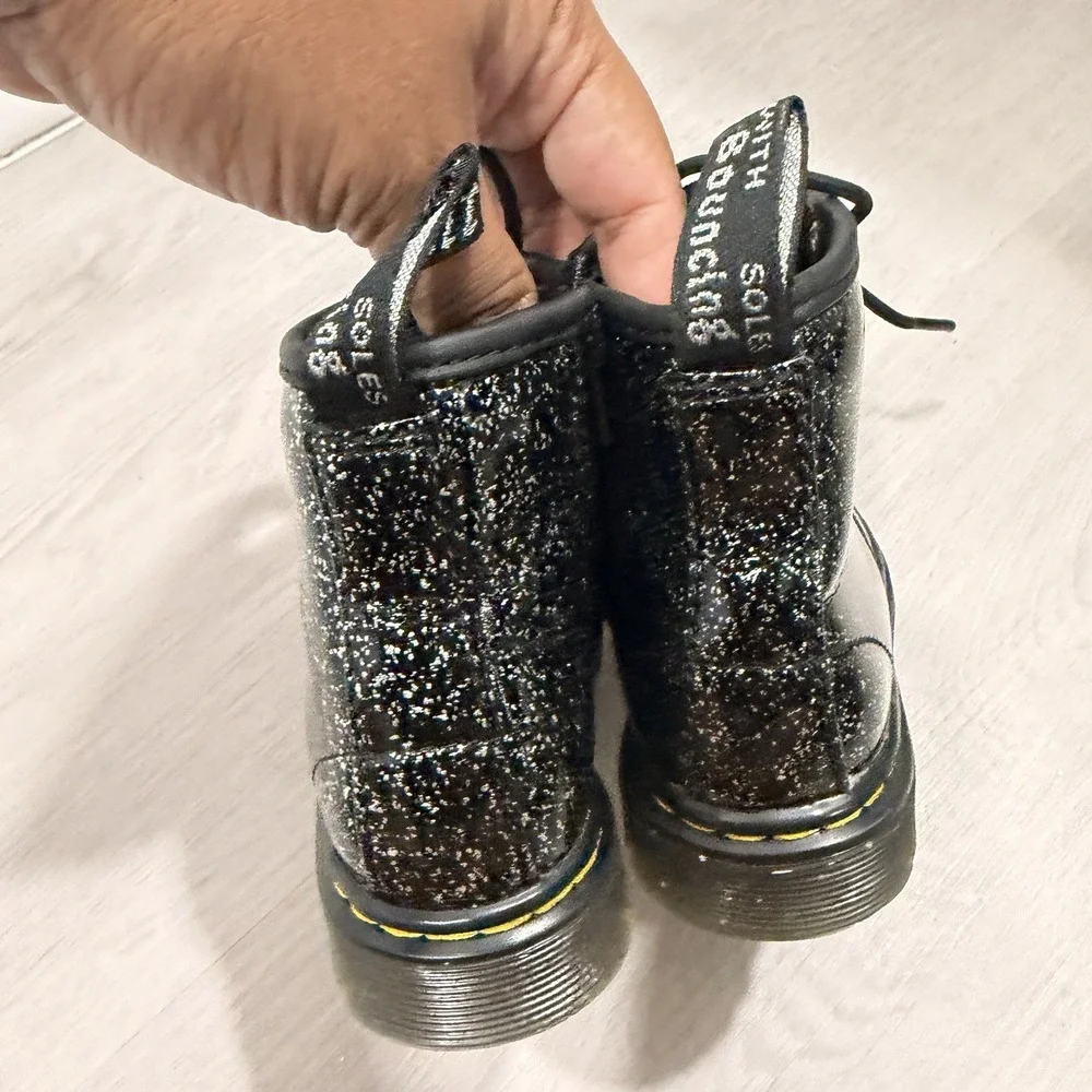 Dr. Martens dr martens